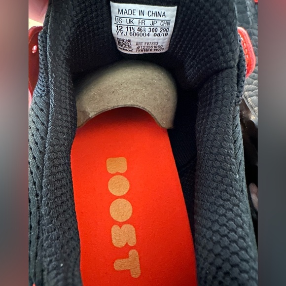 Adidas UltraBoost S&L Orange Flash - Picture 2 of 9